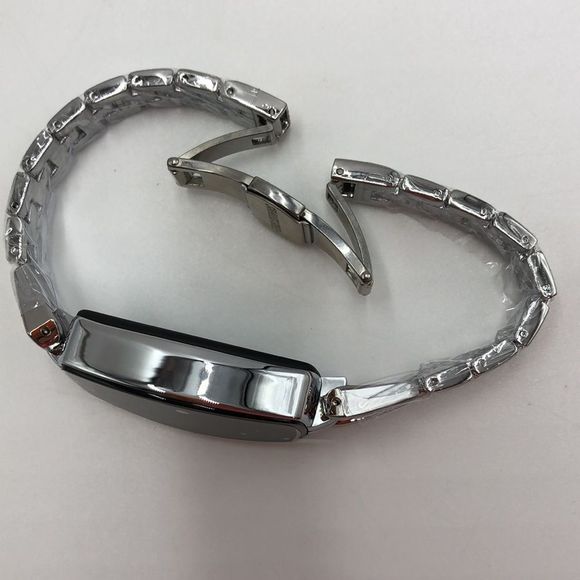 BNIB XXXDXDP Smart Watch bracelet monitors health, call alerts, take pictures - Picture 5 of 12